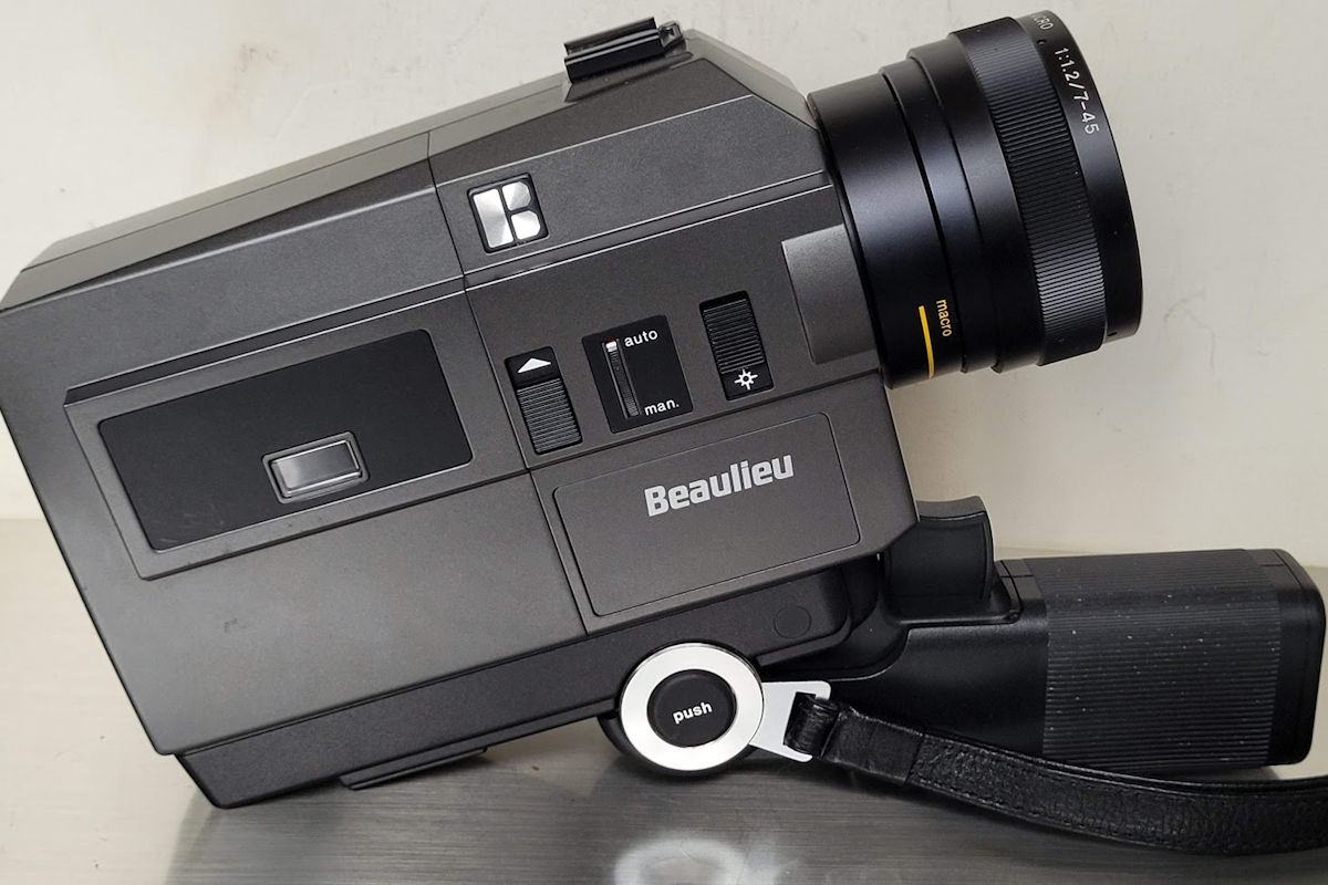 Camera BEAULIEU 1008 XL - coté droit