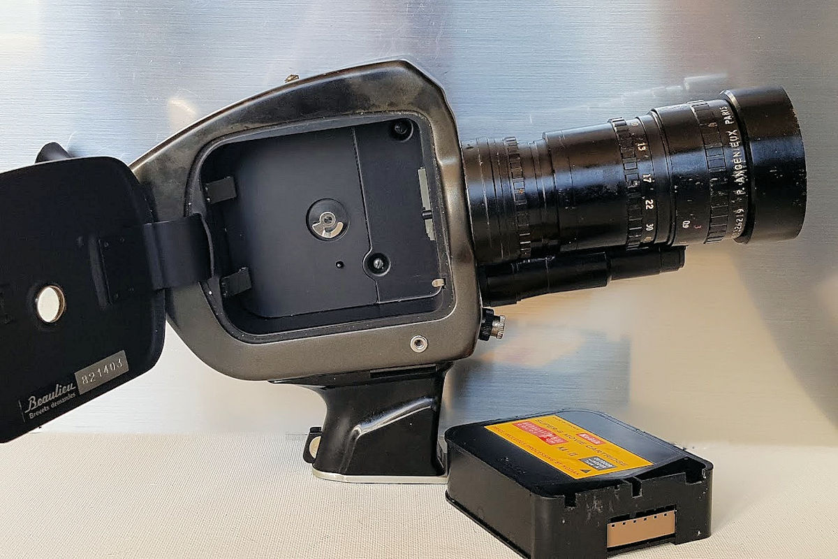 Camera BEAULIEU 2008 S ouverte