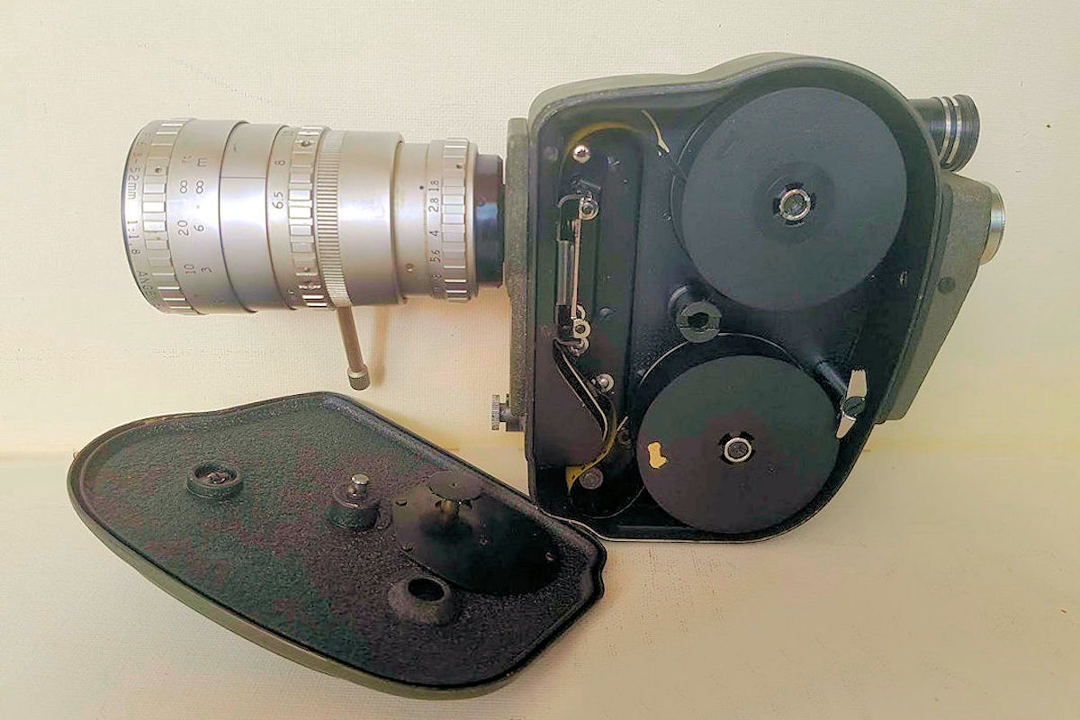 Camera BEAULIEU MCR 8 - ouverte