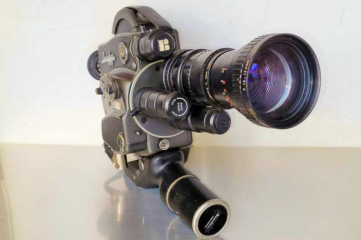 Camera BEAULIEU Autozooming vue de face