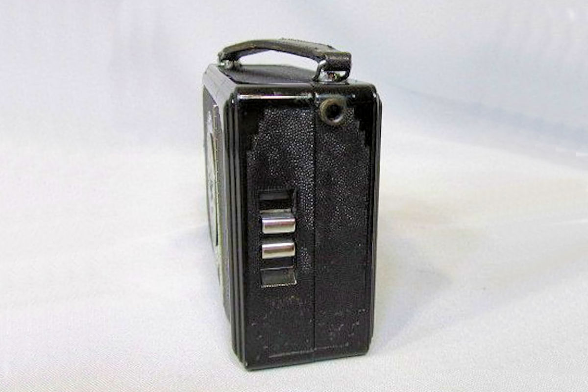 Camera Bell & Howell Filmo 141 - vue arrière