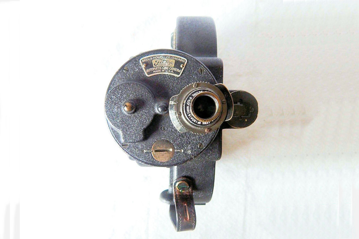 Camera Cine-Kodak  - vue de face