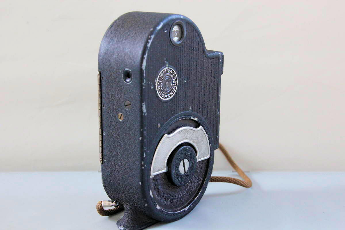 Camera Bell & Howell Filmo Straight Eight - Vue arriere