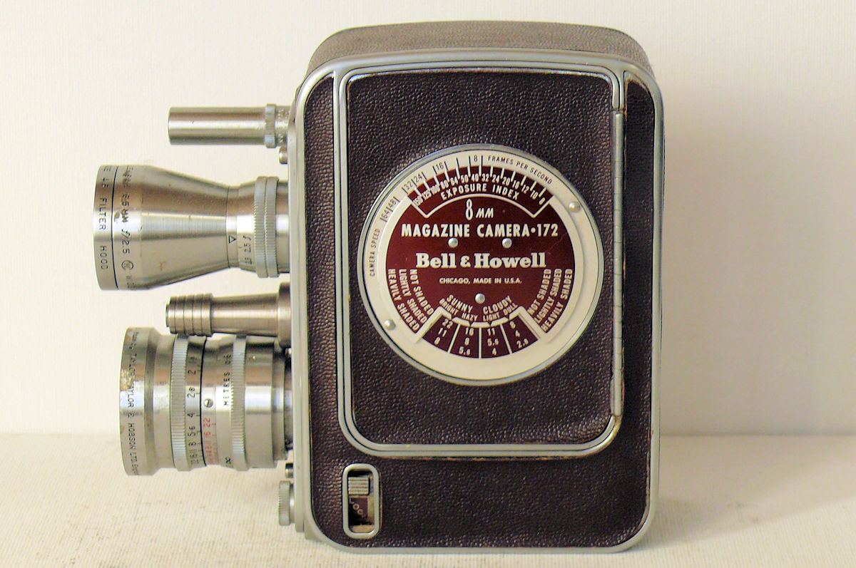 Camera Bell & Howell Filmo Auto 8 - coté gauche