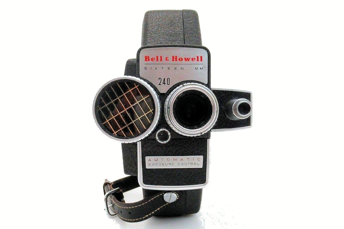 Camera Bell & Howell Modèle 240-T - Vue de face