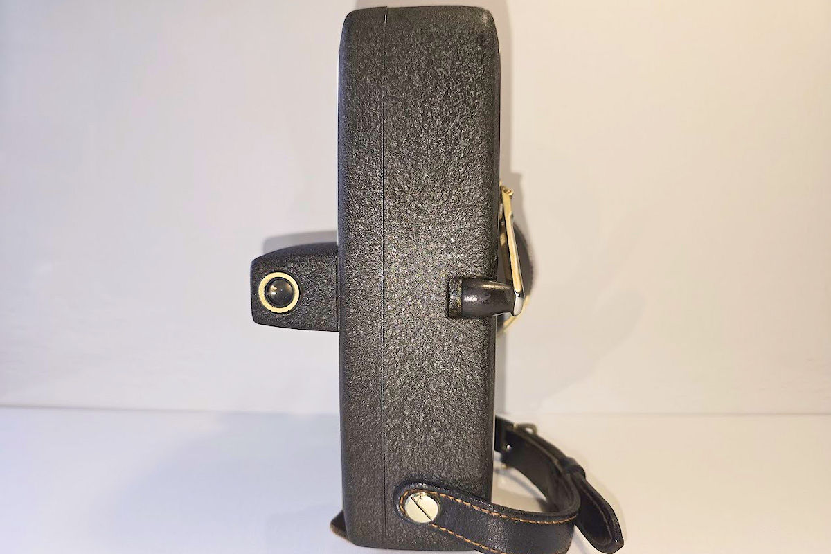 Camera Bell & Howell Modèle 240-T  - vue Arrière