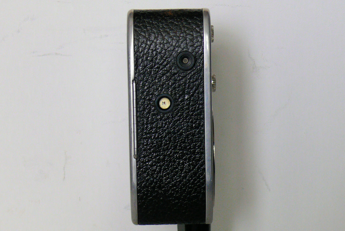 Camera BOLEX C-8 - Vue arrière