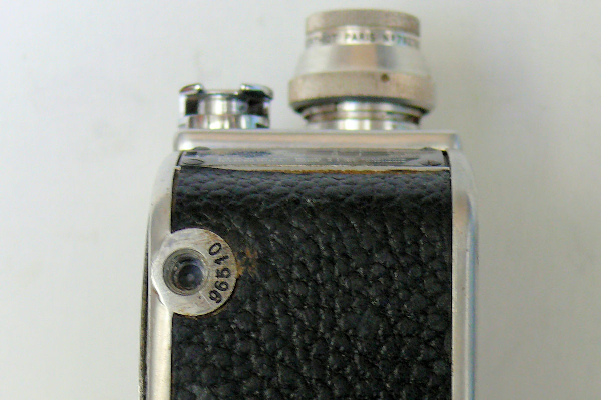 Camera BOLEX H16 Leader - Dessous