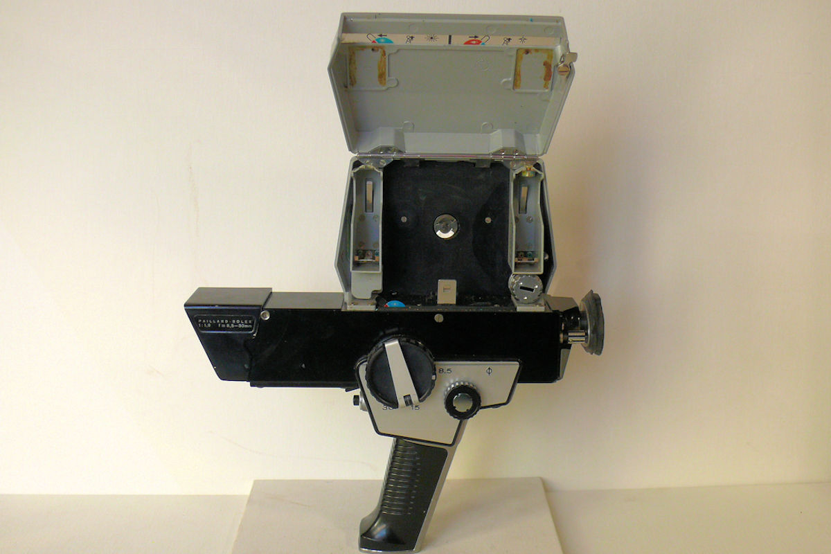 Camera BOLEX 155 Super - intérieur du boitier