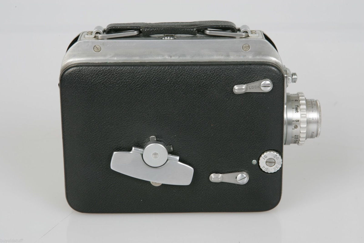 Camera Cine-Kodak Magazine 8 - coté droit