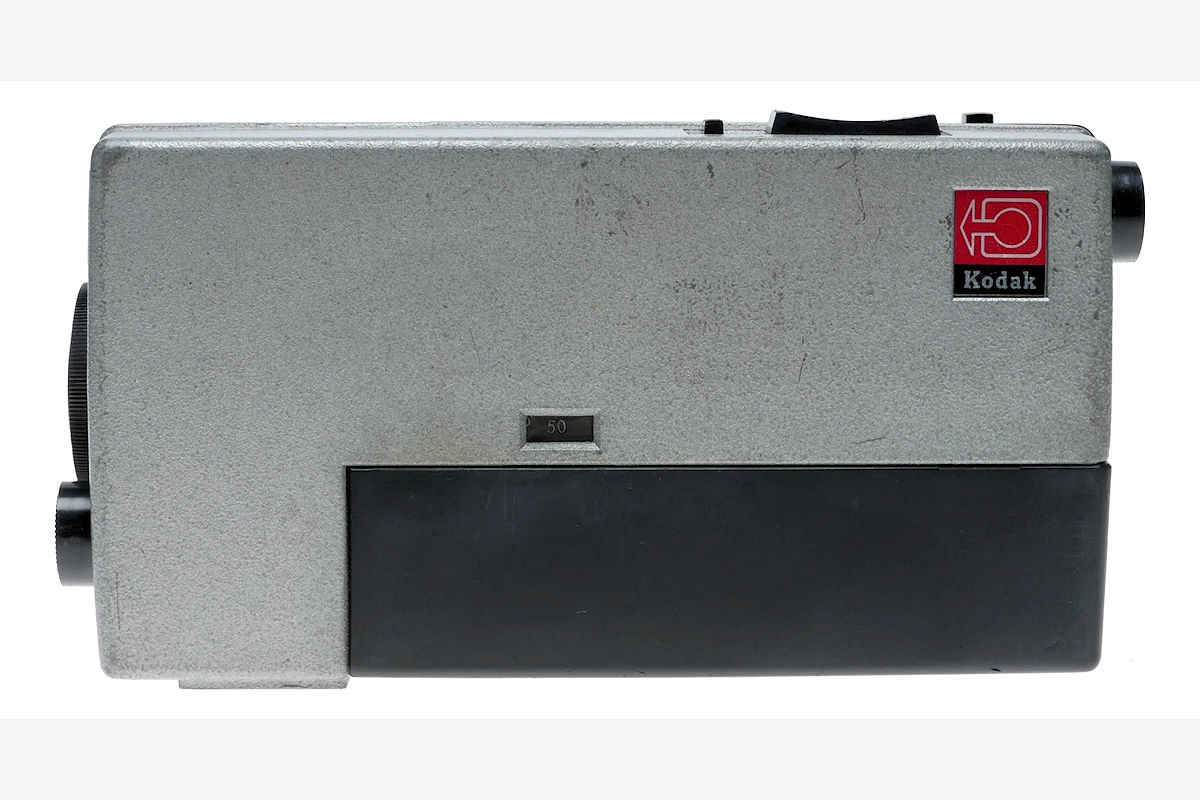 Camera Kodak instamatic M4 - côté gauche