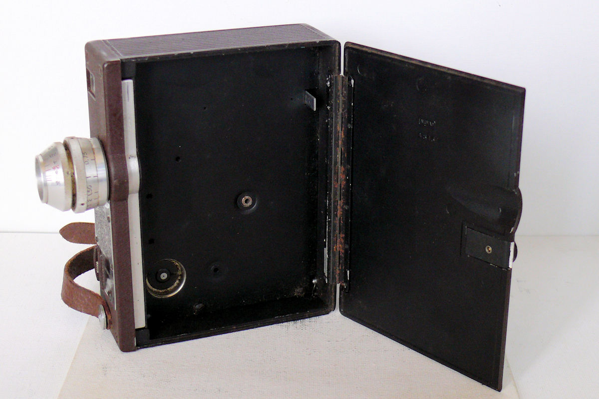 Camera Pathé WEBO-A - Ouverte