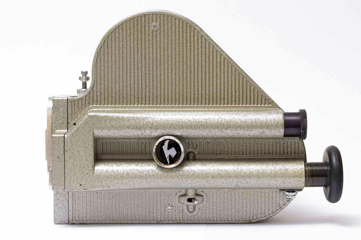 Camera Pathé WEBO-M - coté gauche